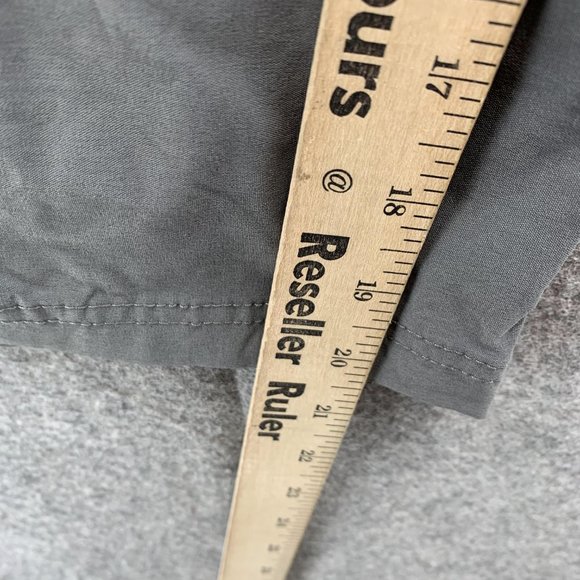 Eddie Bauer Pants Women 16 Ladies Casual Gray Outdoors Pockets Soft Golf Hiking - Picture 7 of 11